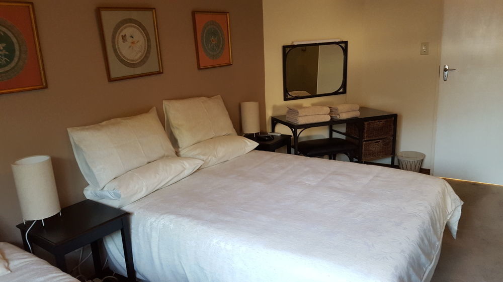 Rest-A-While Guest House - Pretoria-Noord Kültér fotó