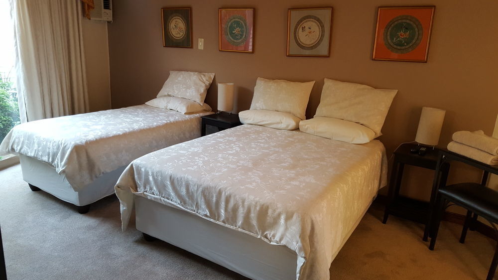 Rest-A-While Guest House - Pretoria-Noord Kültér fotó