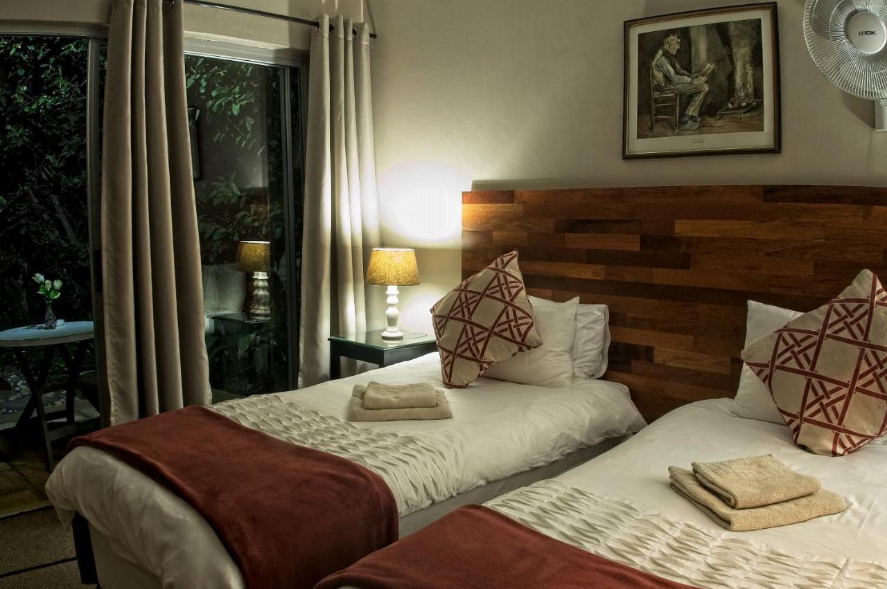 Rest-A-While Guest House - Pretoria-Noord Kültér fotó
